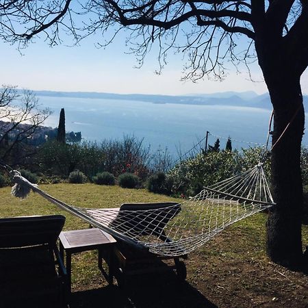 Casa Vacanze Mazurine10 Torri Del Benaco Dış mekan fotoğraf