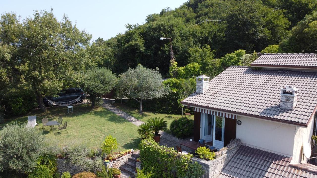 Casa Vacanze Mazurine10 Torri Del Benaco Dış mekan fotoğraf